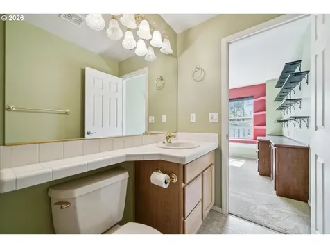 6715 NE Rosebay Drive Hillsboro OR 97124