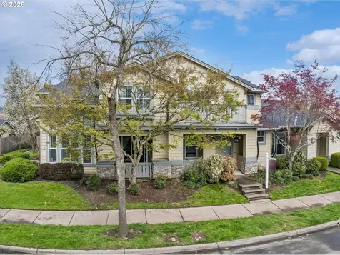 6715 NE Rosebay Drive Hillsboro OR 97124
