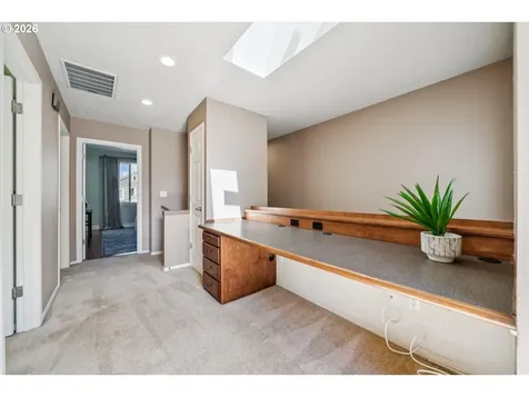 6715 NE Rosebay Drive Hillsboro OR 97124