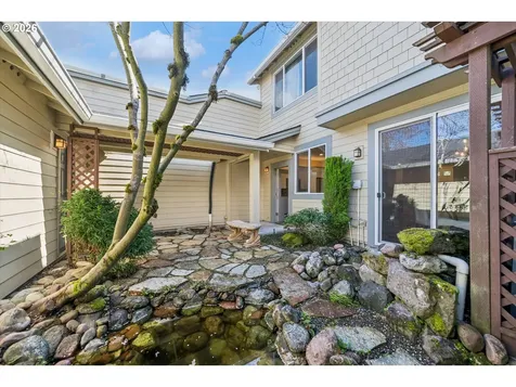 6715 NE Rosebay Drive Hillsboro OR 97124