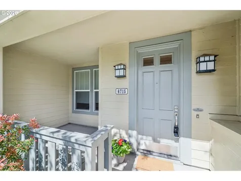 6715 NE Rosebay Drive Hillsboro OR 97124