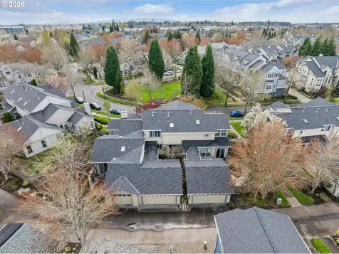 6715 NE Rosebay Drive Hillsboro OR 97124