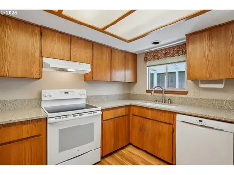 6916 SE 116th Avenue Portland OR 97266