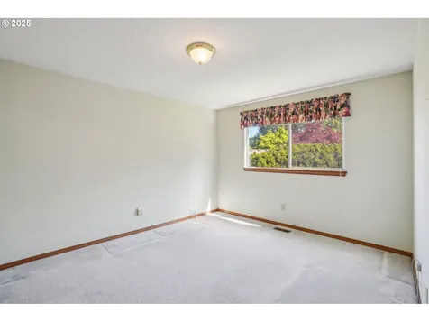 6916 SE 116th Avenue Portland OR 97266