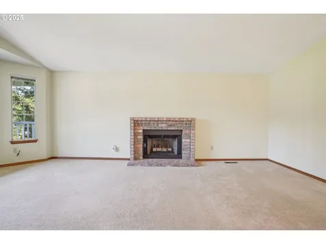 6916 SE 116th Avenue Portland OR 97266