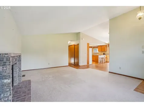 6916 SE 116th Avenue Portland OR 97266