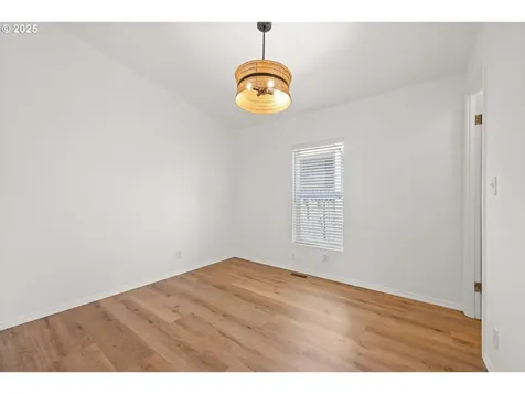 37600 Sunset Street Sandy OR 97055