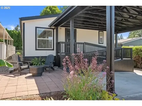 37600 Sunset Street Sandy OR 97055