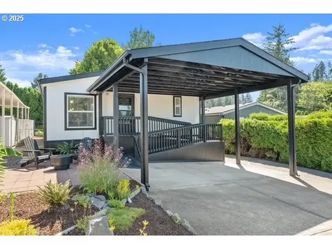 37600 Sunset Street Sandy OR 97055