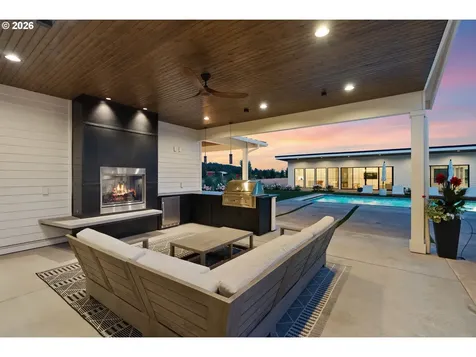 22280 SW Stafford Road Tualatin OR 97062