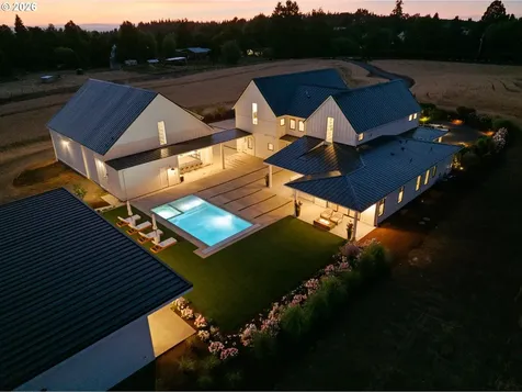 22280 SW Stafford Road Tualatin OR 97062