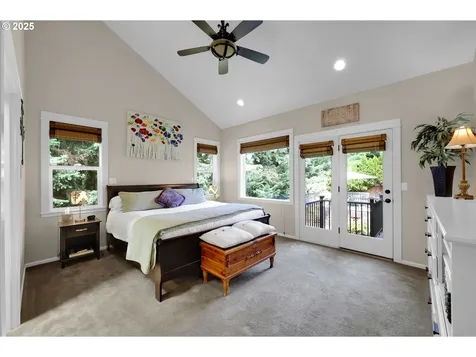 2256 Greiner Street Eugene OR 97405