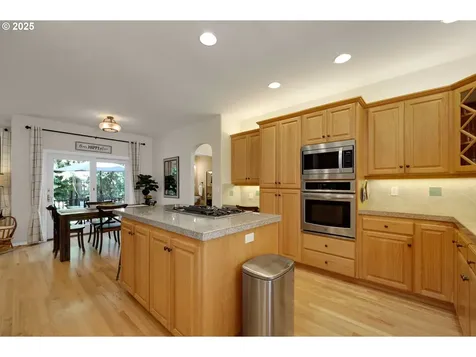 2256 Greiner Street Eugene OR 97405