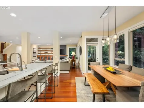 1261 Wells Street Lake Oswego OR 97034