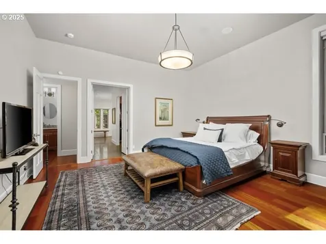 1261 Wells Street Lake Oswego OR 97034