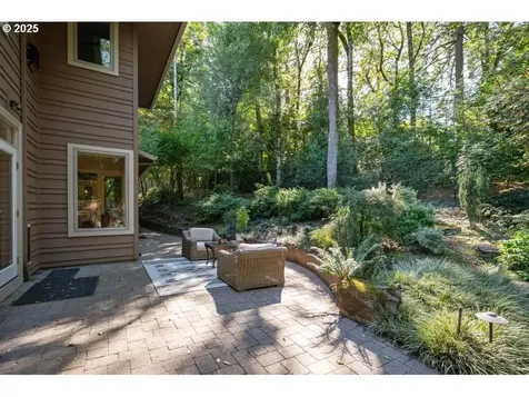 1261 Wells Street Lake Oswego OR 97034