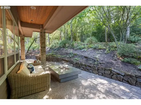 1261 Wells Street Lake Oswego OR 97034