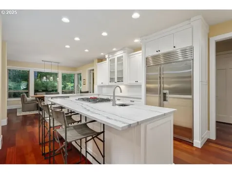 1261 Wells Street Lake Oswego OR 97034