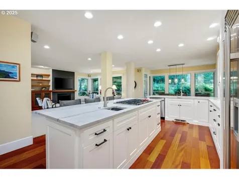 1261 Wells Street Lake Oswego OR 97034