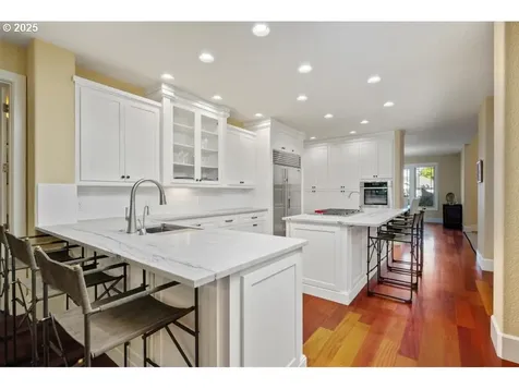 1261 Wells Street Lake Oswego OR 97034