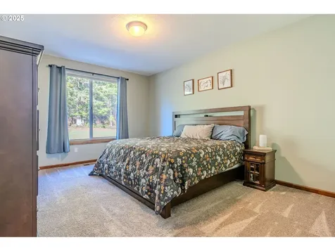 25125 SE Lamar Lane Eagle Creek OR 97022