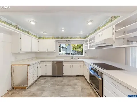 3418 Hidden Valley Drive Salem OR 97304
