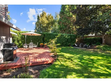 9020 SW Reiling Street Portland OR 97224