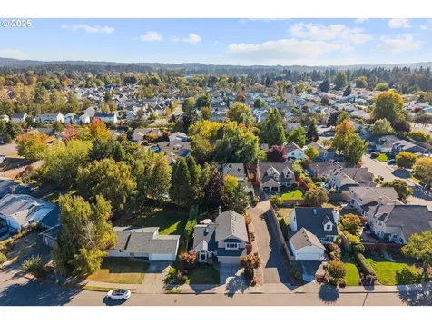 9020 SW Reiling Street Portland OR 97224