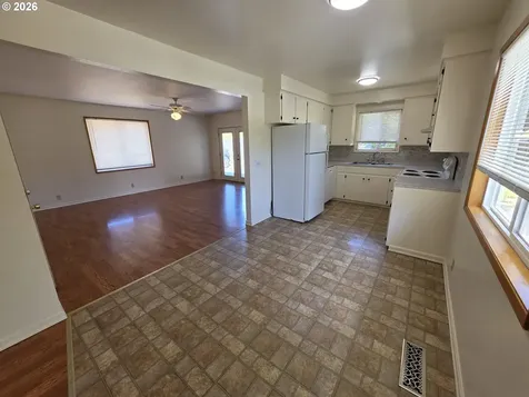 1206 Sunrise Street Kelso WA 98626