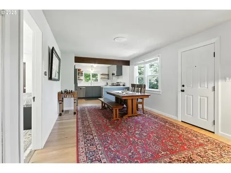 4480 SW Pasadena Street Portland OR 97219