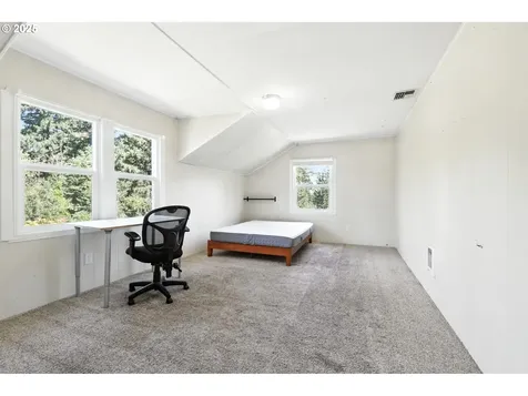 4480 SW Pasadena Street Portland OR 97219
