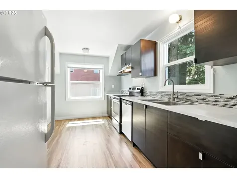 4480 SW Pasadena Street Portland OR 97219