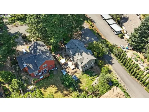 4480 SW Pasadena Street Portland OR 97219