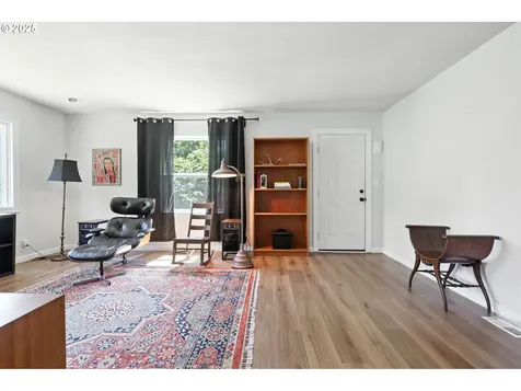 4480 SW Pasadena Street Portland OR 97219