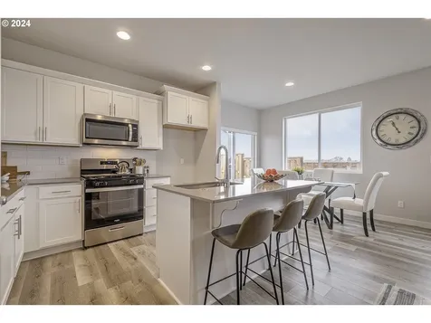 3686 Ash Street Forest Grove OR 97116