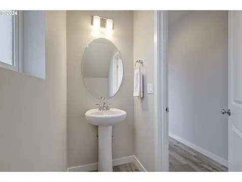 3686 Ash Street Forest Grove OR 97116