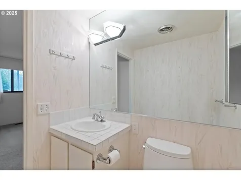 12011 SW Camden Lane Beaverton OR 97008