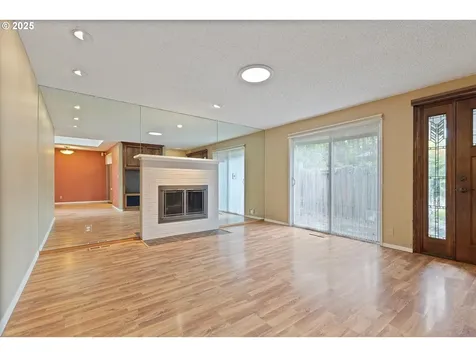 12011 SW Camden Lane Beaverton OR 97008