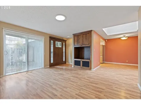 12011 SW Camden Lane Beaverton OR 97008
