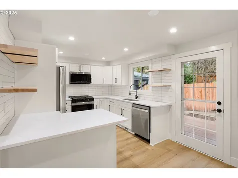 3835 Watkins Lane Eugene OR 97405