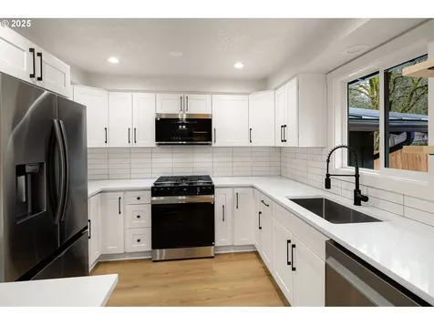 3835 Watkins Lane Eugene OR 97405