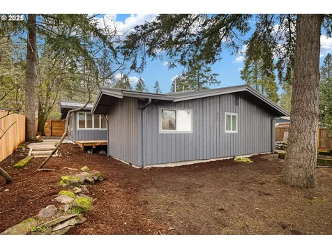 3835 Watkins Lane Eugene OR 97405