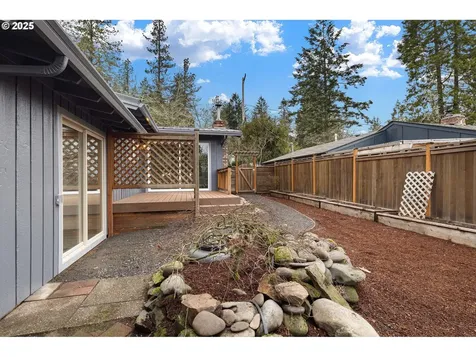 3835 Watkins Lane Eugene OR 97405