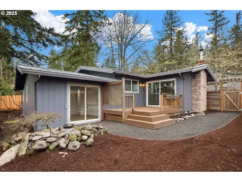 3835 Watkins Lane Eugene OR 97405
