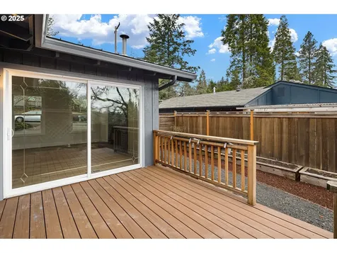 3835 Watkins Lane Eugene OR 97405