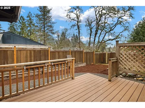 3835 Watkins Lane Eugene OR 97405