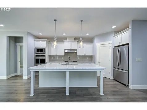 5305 NE 134th Street Vancouver WA 98686