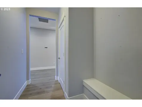 5305 NE 134th Street Vancouver WA 98686