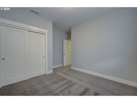 5305 NE 134th Street Vancouver WA 98686
