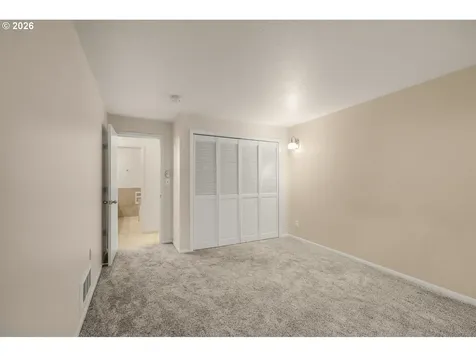 4460 SW Scholls Ferry Road Portland OR 97225